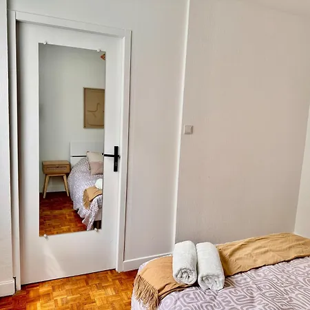 La Brique - Calme & Cozy - Wifi & Metro 2 A Deux Pas Appartement