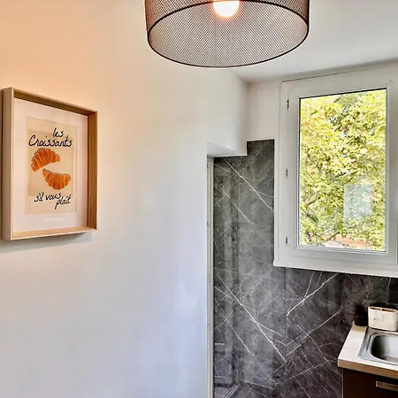 La Brique - Calme & Cozy - Wifi & Metro 2 A Deux Pas Appartement